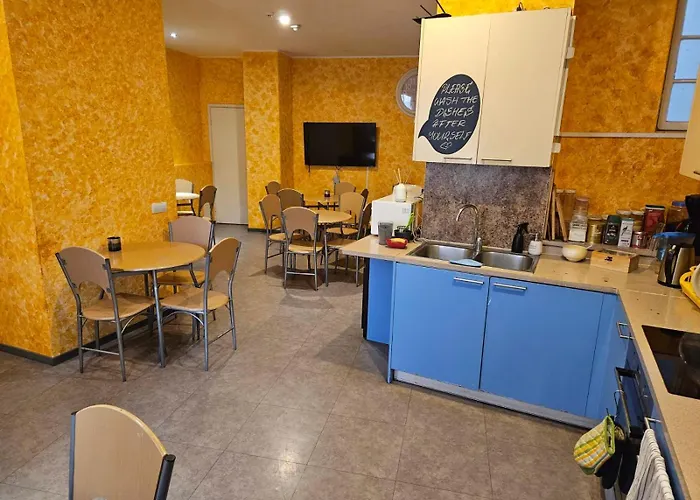 Zinc Old Town Hostel Vihtra